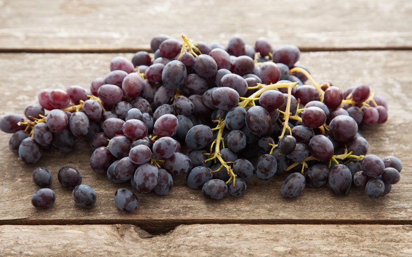 Grapes Black Loose Organic - Earthfare Supermarket - 3012945